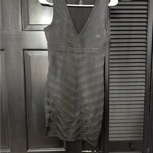 Black Chevron Pattern Sleeveless Dress
